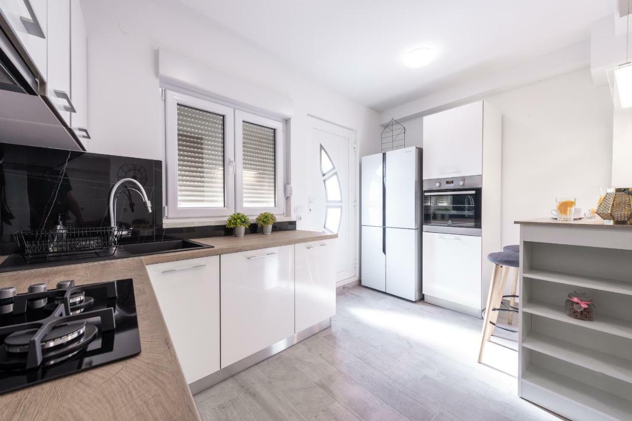 M&M Apartment ดูบรอฟนิก ภายนอก รูปภาพ