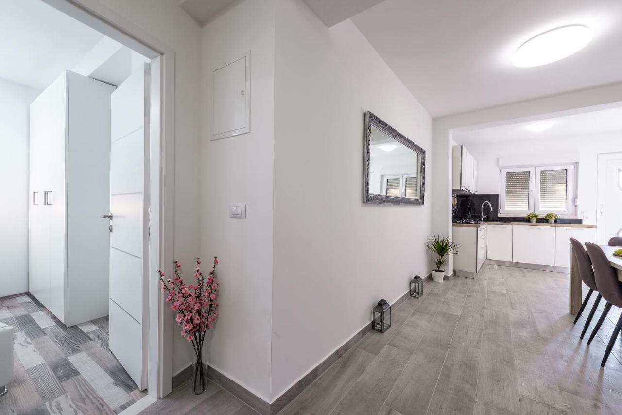 M&M Apartment ดูบรอฟนิก ภายนอก รูปภาพ